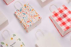 打造有吸引力的化妝品包裝袋，平衡產品價值 [吉彩四方]