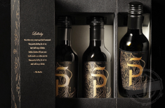 紅酒禮盒  紅酒包裝批量生產中會遇到的突發性情況如何解決？ [吉彩四方]