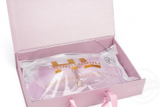 內(nèi)衣包裝盒 [吉彩四方]廠家淺談內(nèi)衣包裝盒的發(fā)展空間