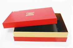 服裝紙盒包裝盒定做的重要性  服裝紙盒包裝盒定做的作用[吉彩四方]