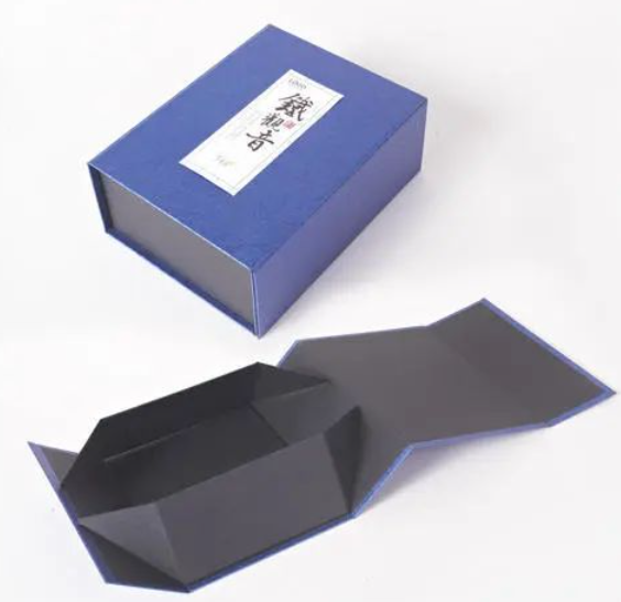 白酒折疊禮盒 成品展示