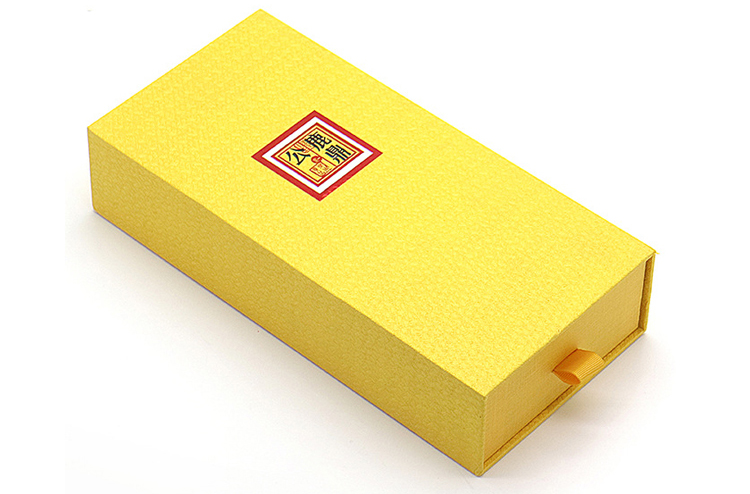 紅酒包裝盒設(shè)計